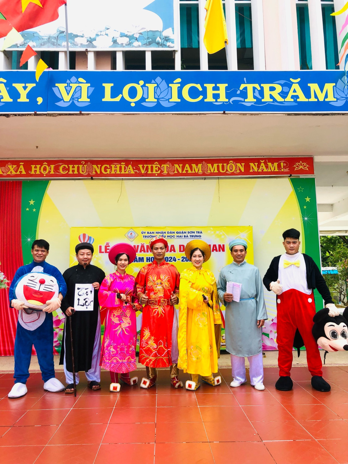 Trường Tiểu học Hai Bà Trưng tổ chức Ngày hội văn hóa dân gian năm 2024